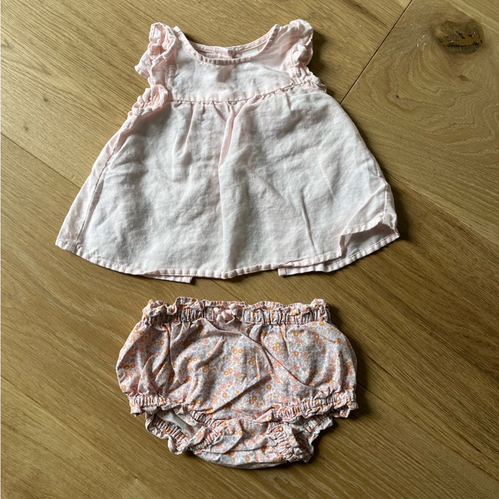 Old Navy Two Piece Floral Set